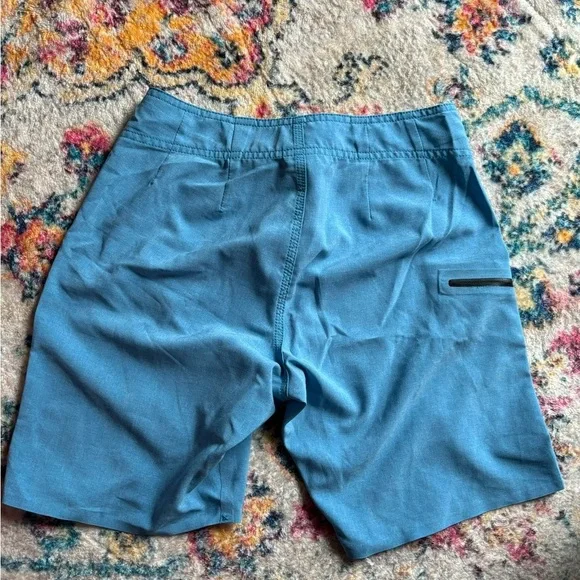 Volcom Shorts Size 28 - Picture 2 of 3